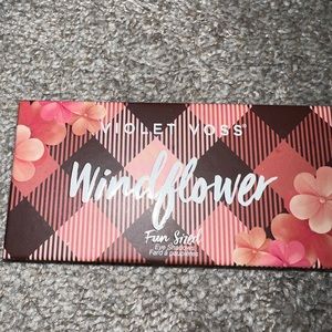 Violet Voss windflower palette